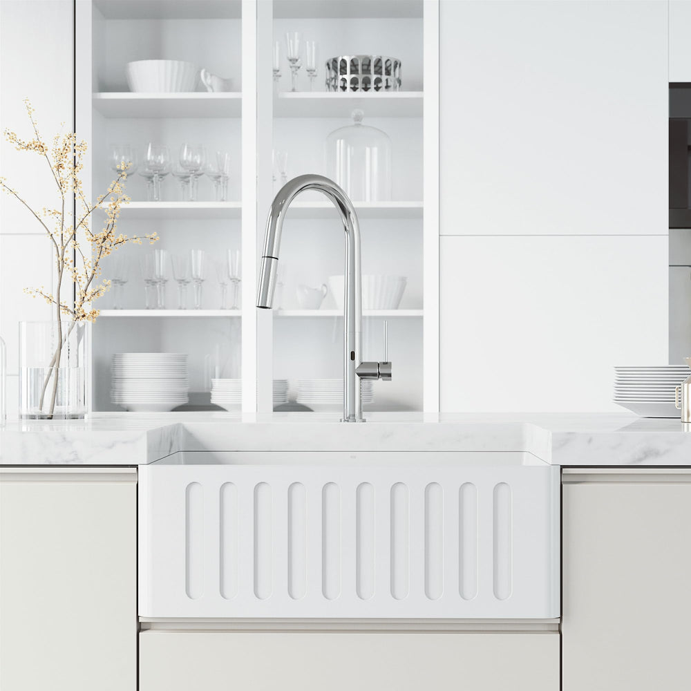 Open Box - Vigo VG02029CHS - Kitchen Faucet