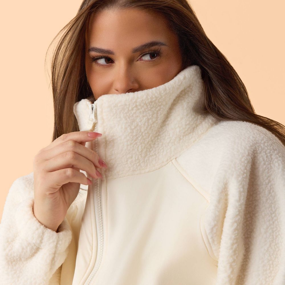 New - Blogilates Women's Bonfire Fleece Jacket - Cream M