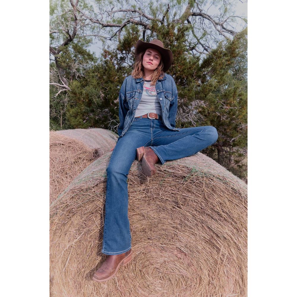 New - Levi's® Women's High-Rise Bootcut Jeans - Sparkle On Stripe 27