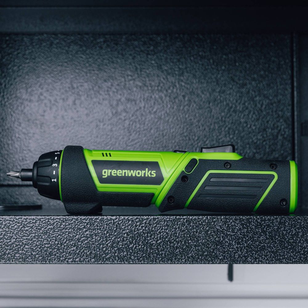 New - Greenworks 8V Screwdriver with 2 bits