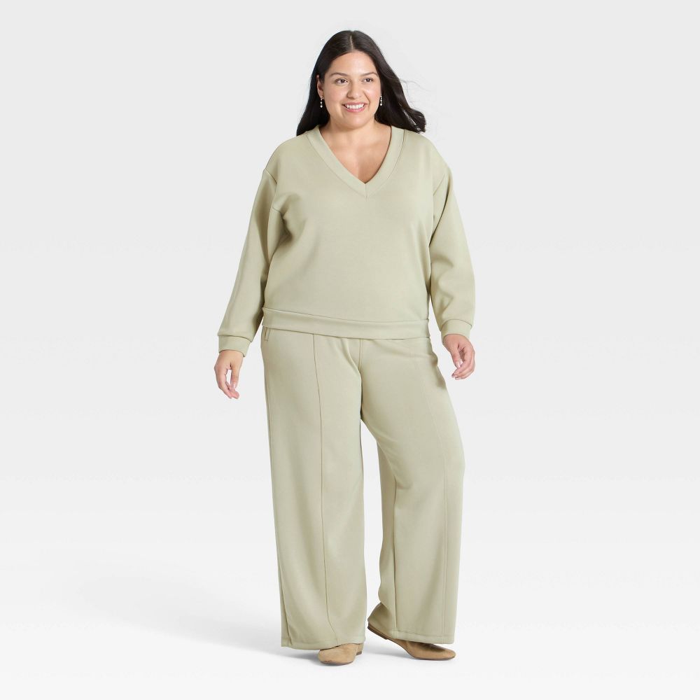 New - Women's Sandwash Sweatshirt - A New Day™ Light Green XXL