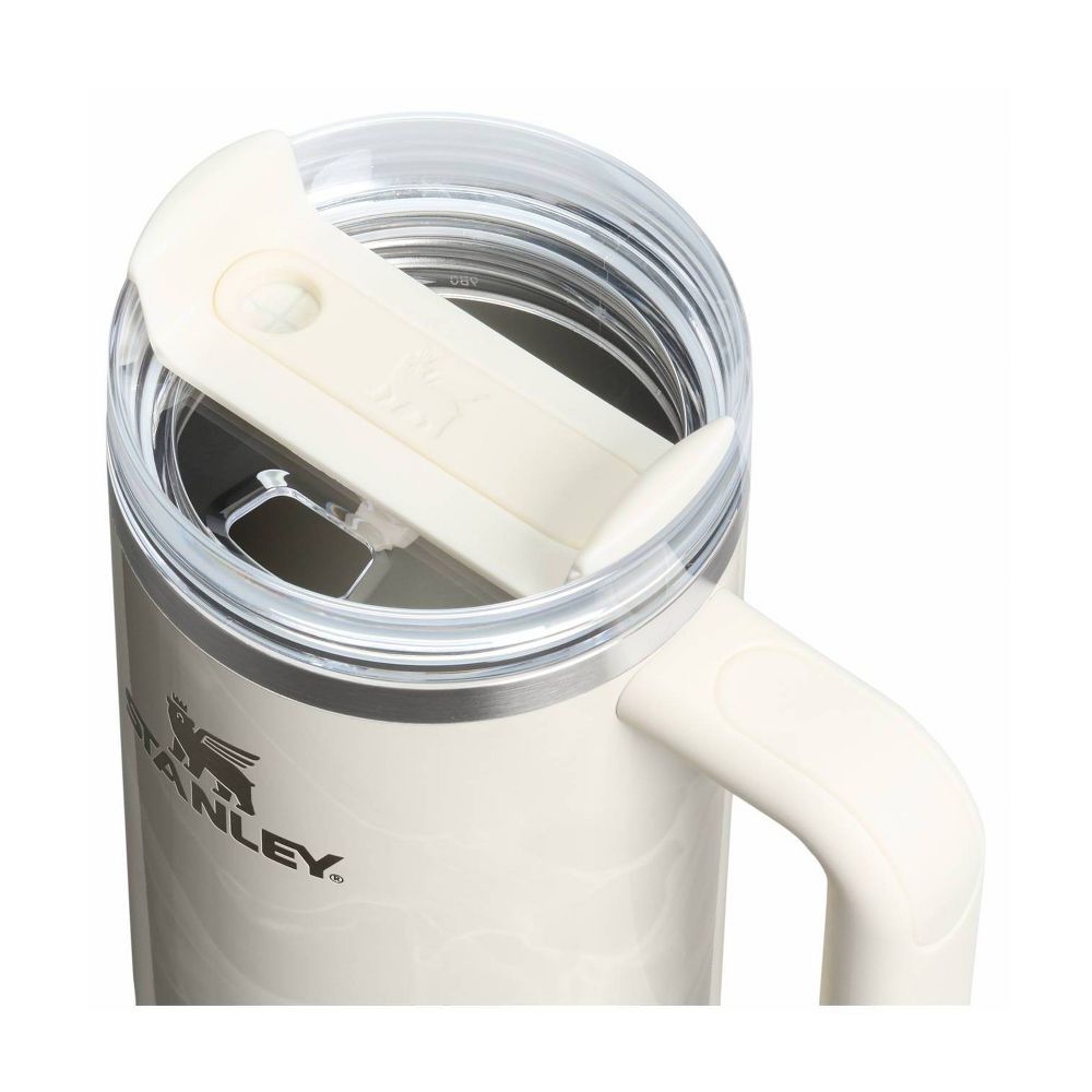 New - Stanley 30 oz Stainless Steel H2.0 Flowstate Quencher Tumbler Calcite Calacatta