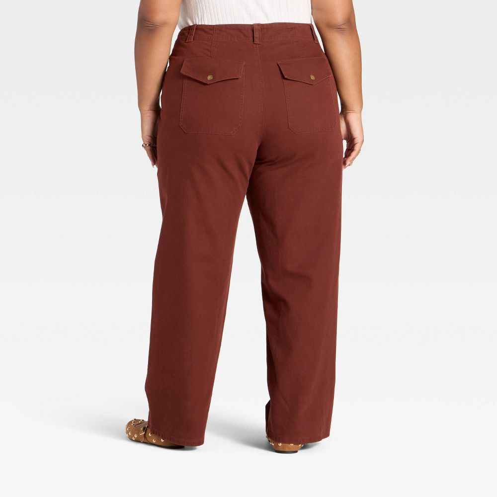 New - Women's Mid-Rise Straight Leg Cargo Pants - Universal Thread™ Brown 28