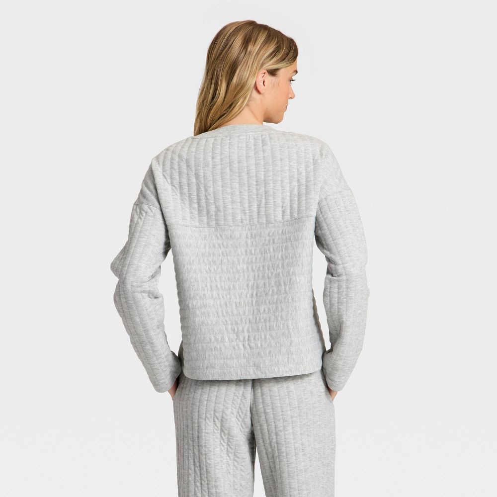 New - Women's Quilted Lounge Sweatshirt - Auden™ Gray M