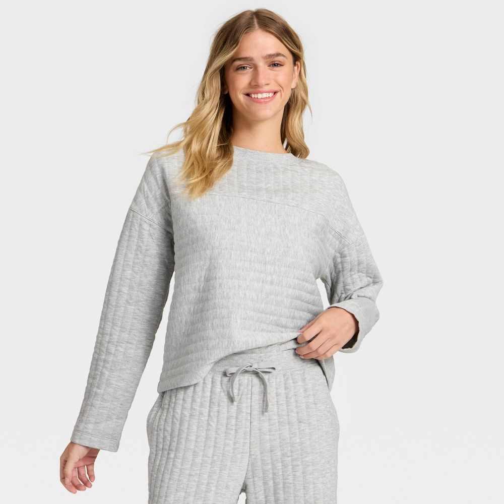 New - Women's Quilted Lounge Sweatshirt - Auden™ Gray M