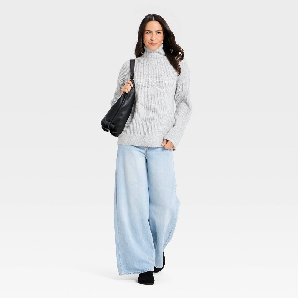 New - Women's Textured Mock Turtleneck Pullover Sweater - Universal Thread™ Light Gray L