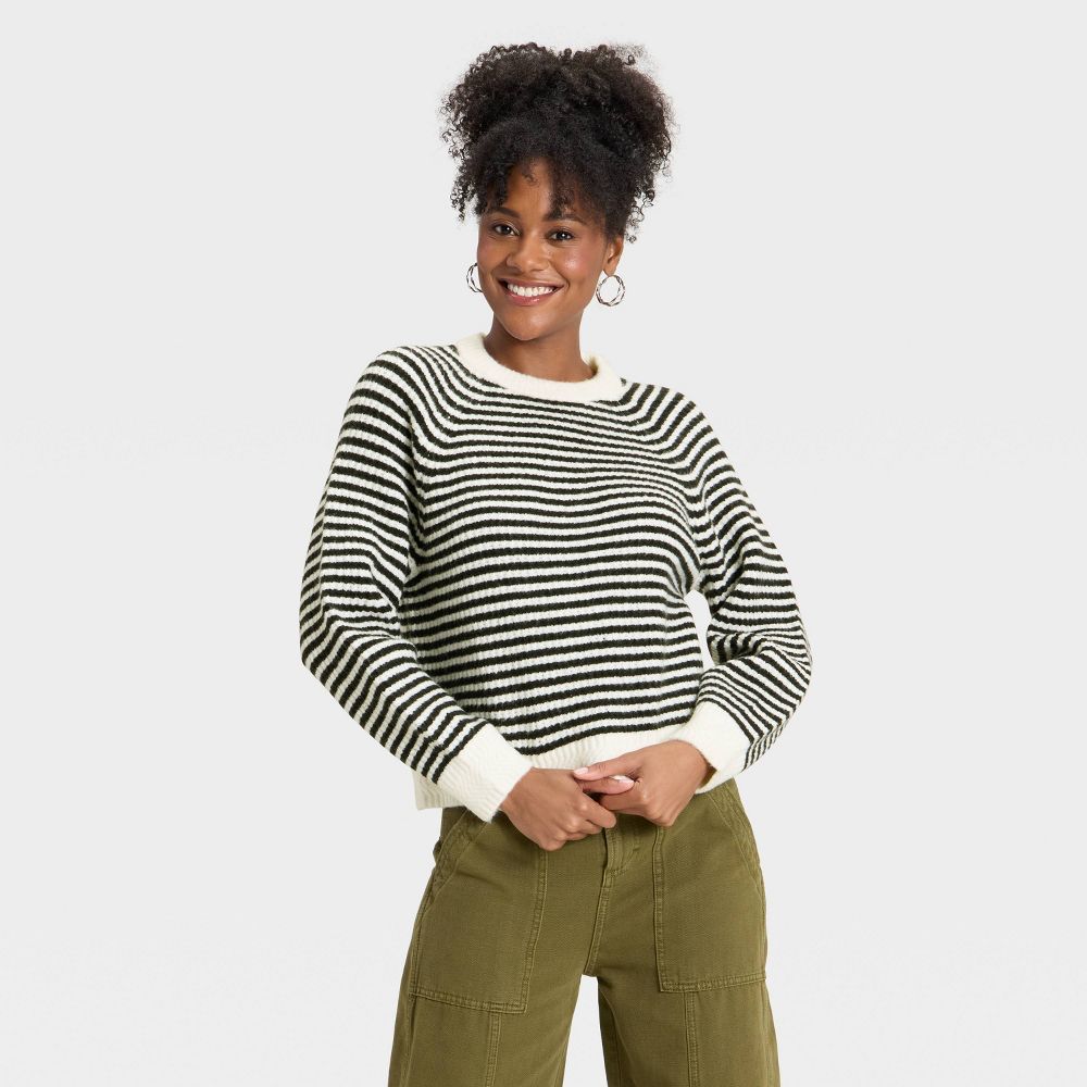 Open Box - Women's Cozy Knit Crewneck Pullover Sweater - Universal Thread™ Black Striped XL