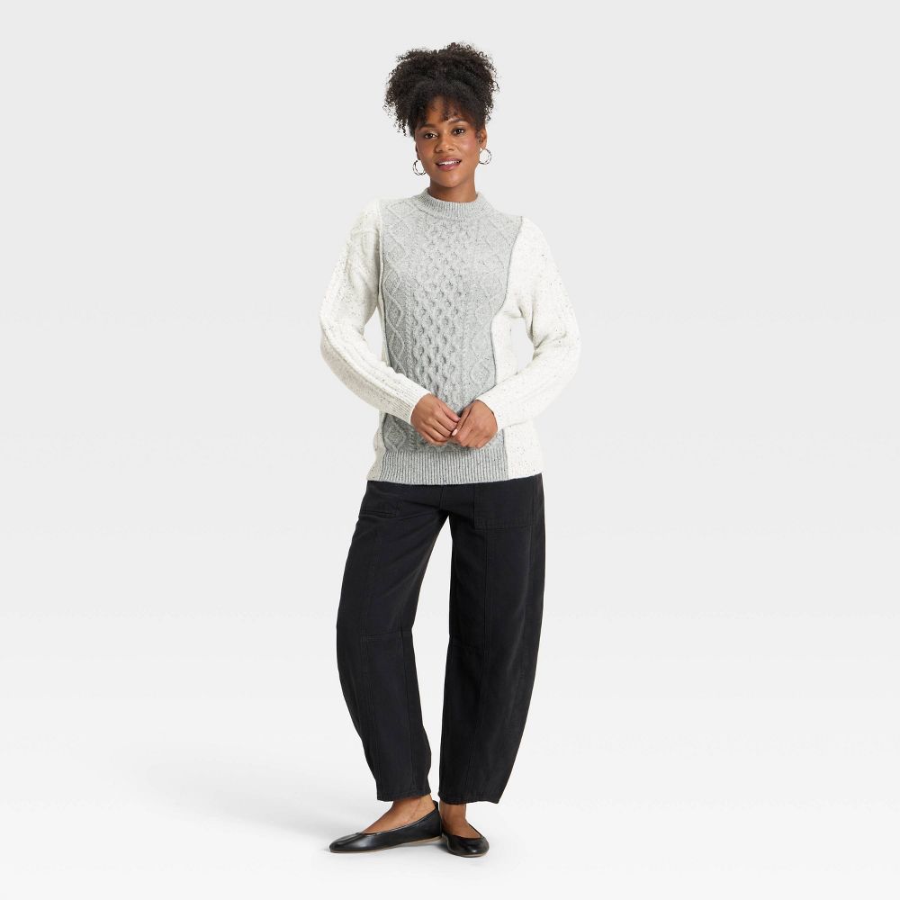 Open Box - Women's Cozy Knit Cable Crewneck Pullover Sweater - Universal Thread™ Cream/Gray L