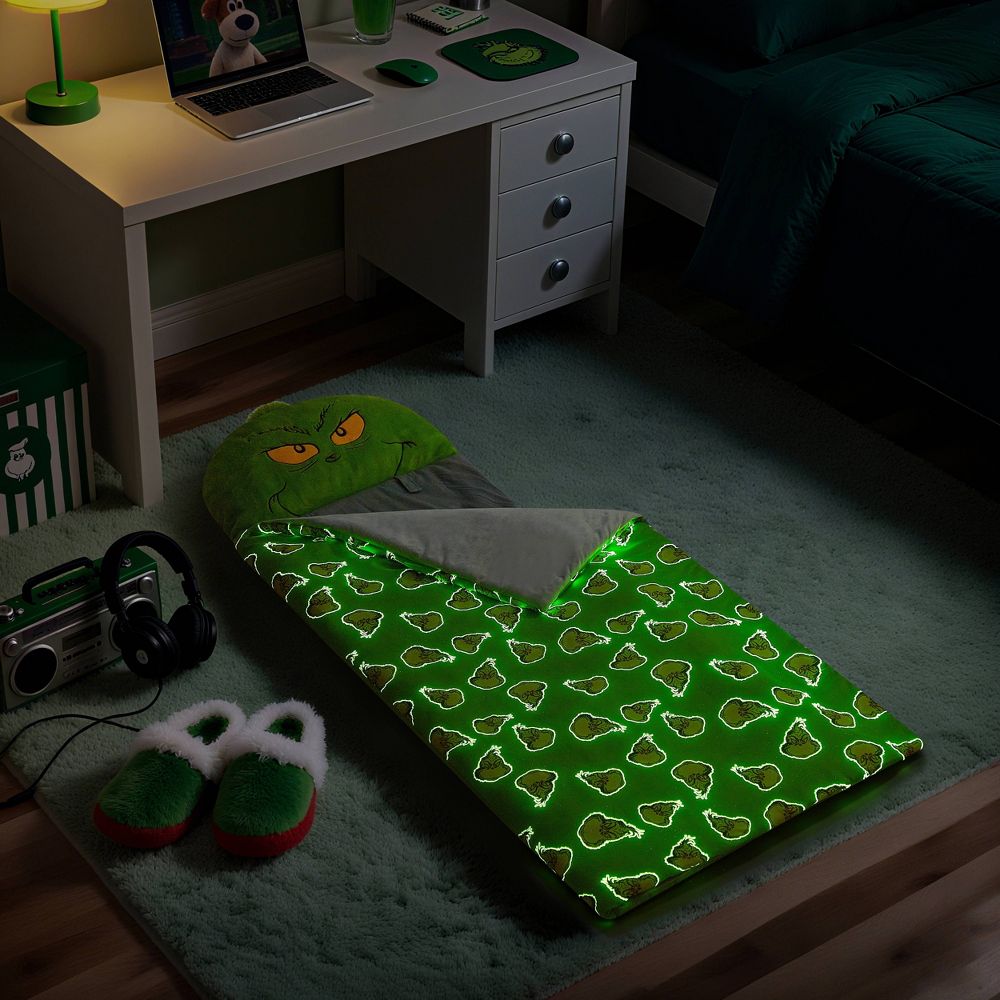 Open Box - The Grinch Kids' Glow in the Dark Sleeping Bag Green