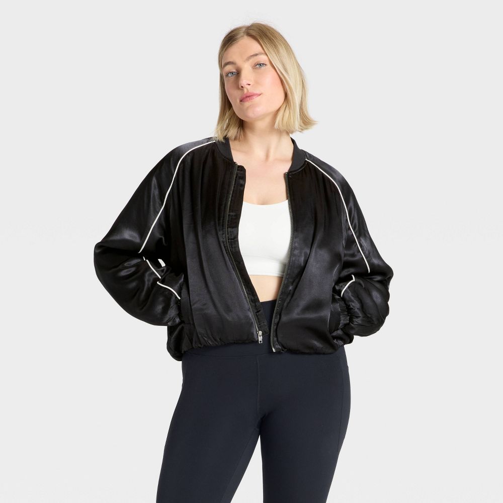 New - Women's Piped Track Jacket - All In Motion™ Black M