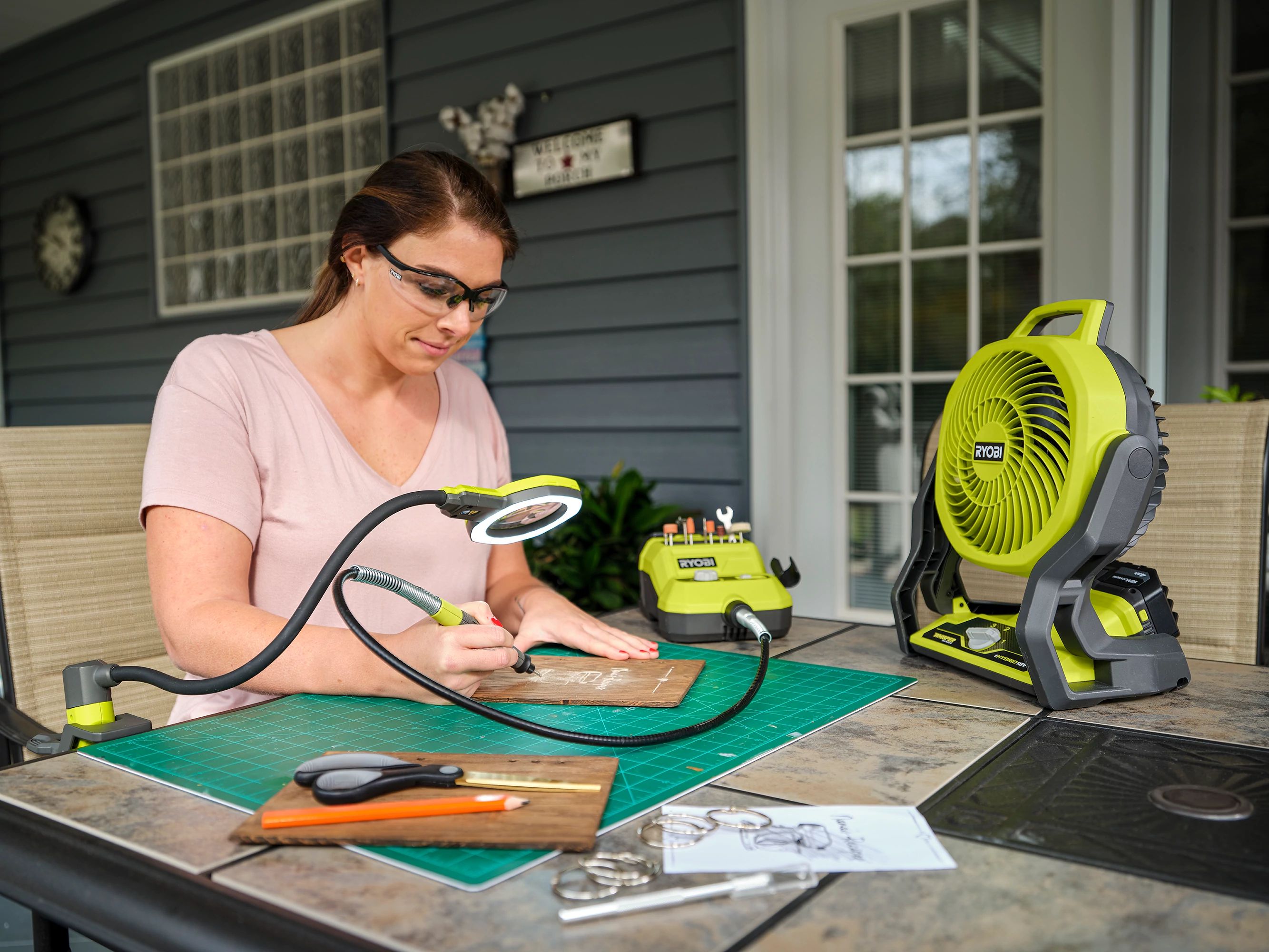 Open Box -  RYOBI ONE+ 18V Cordless Hybrid WHISPER SERIES 7-1/2 in. Fan (Tool Only)