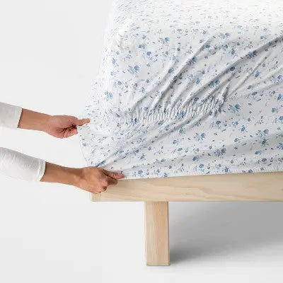 400 Thread Count Floral Print Cotton Performance Sheet Set Floral - Threshold ThresholdBullseye Deals