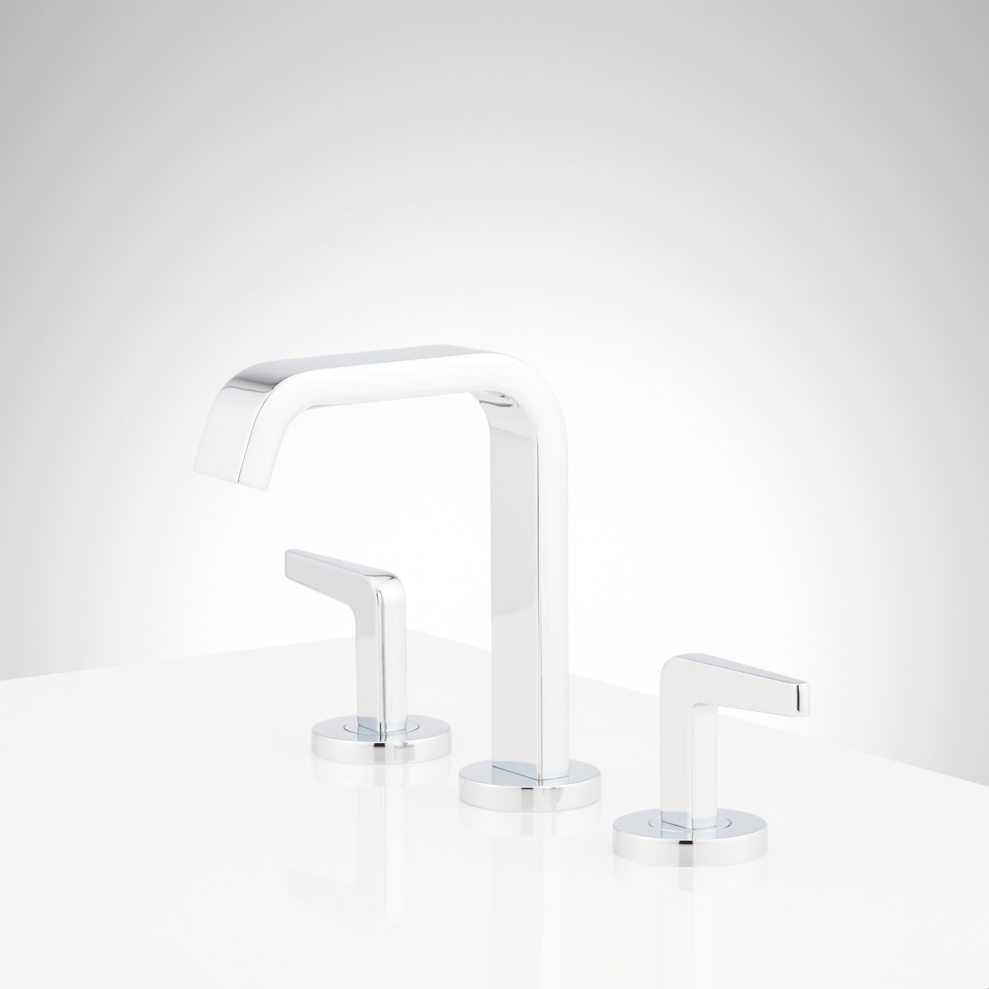 Open Box - Signature Hardware 485010 - Bathroom Sink Faucets Faucet Signature HardwareBullseye Deals