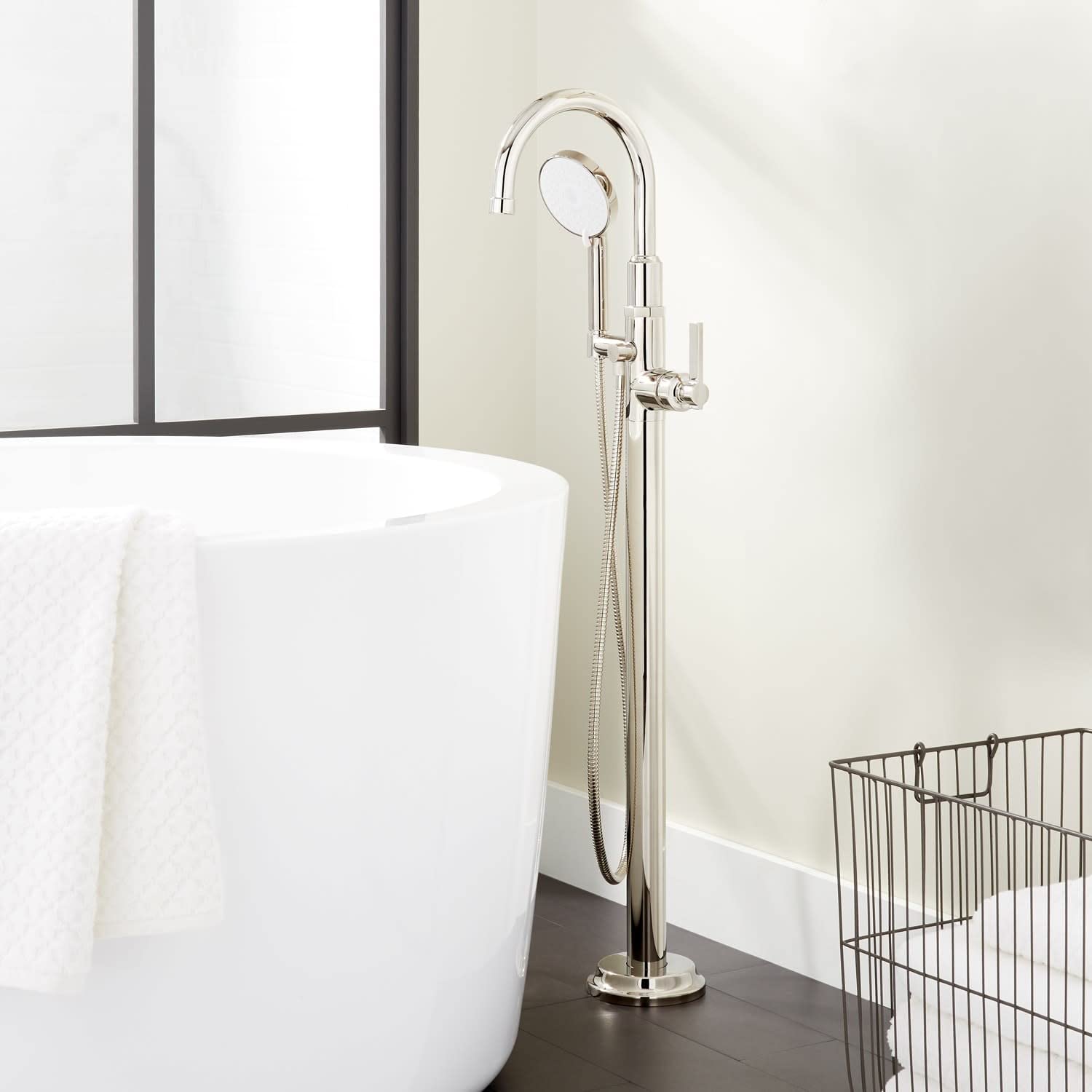 Open Box - Signature Hardware 476966 - Tub Filler Faucet