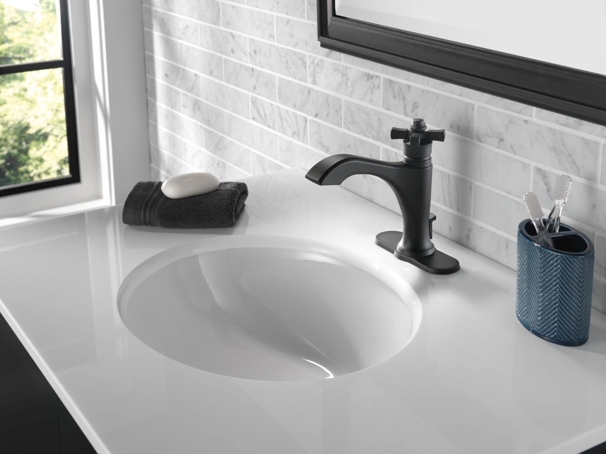 Open Box - Delta 557-SSMPU-DST - Bathroom Sink Faucets Faucet