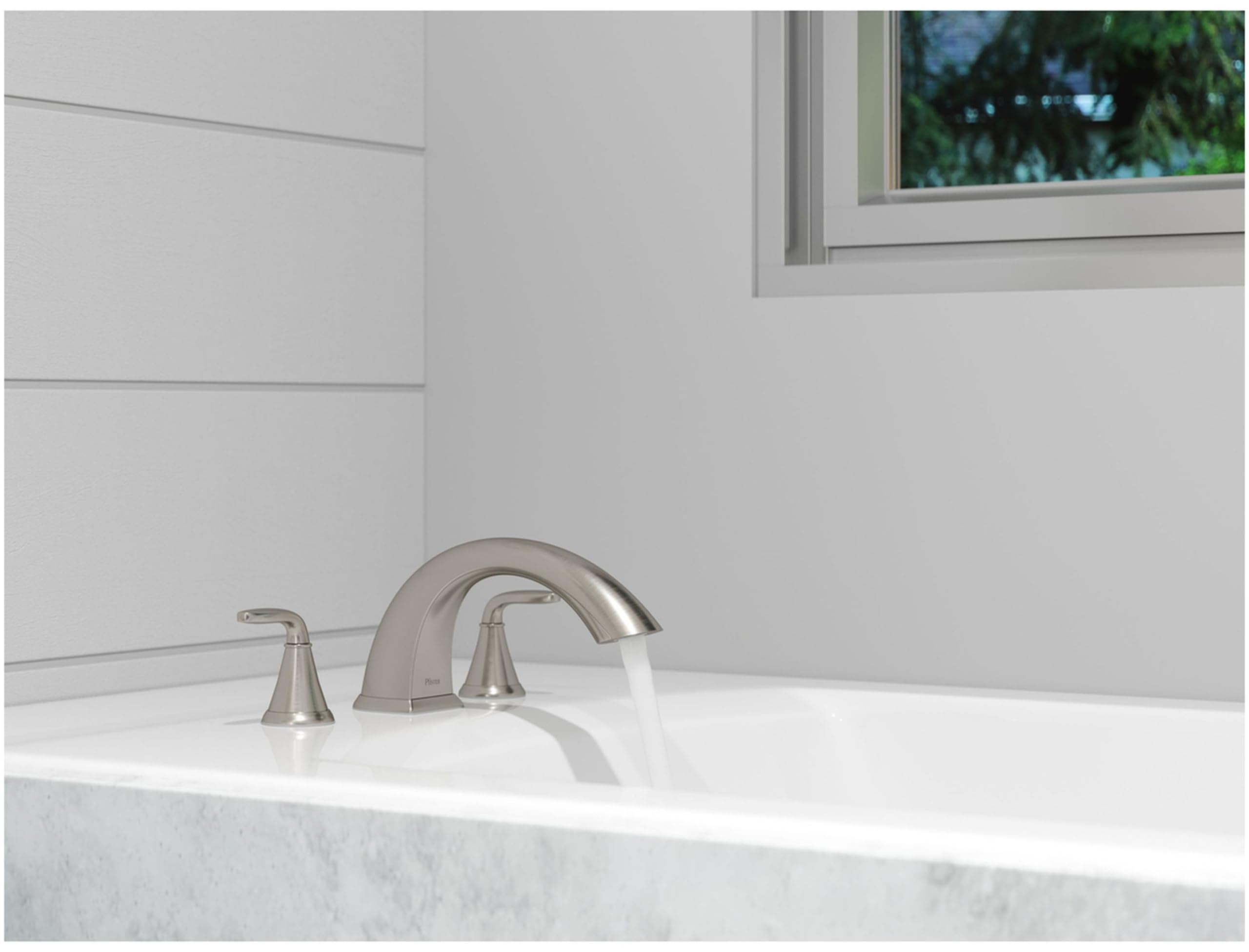 Open Box - Pfister RT6-5WFC - Roman Tub Faucet