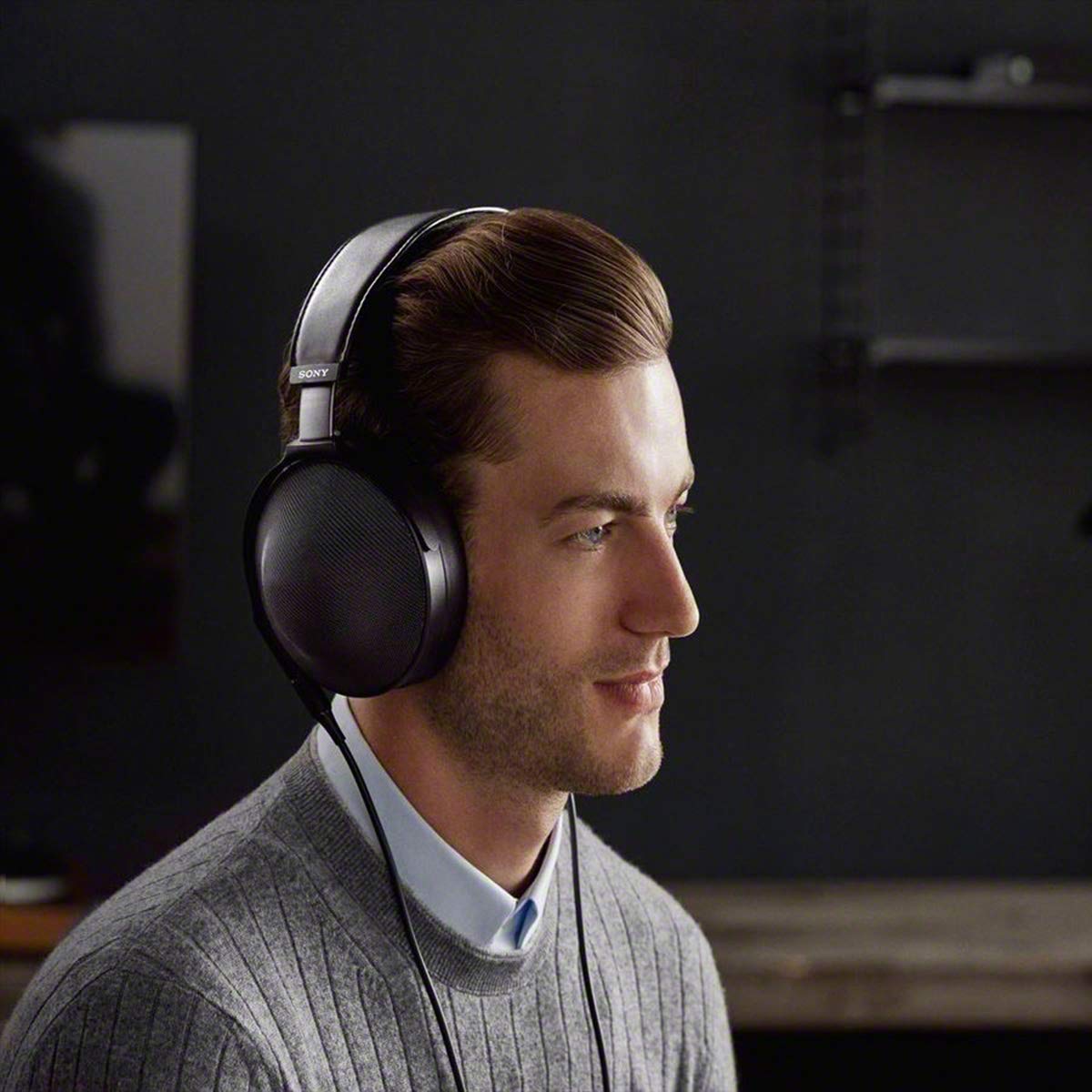 Certified Refurbished - SONY MDRZ1R Headphone (non-BT)