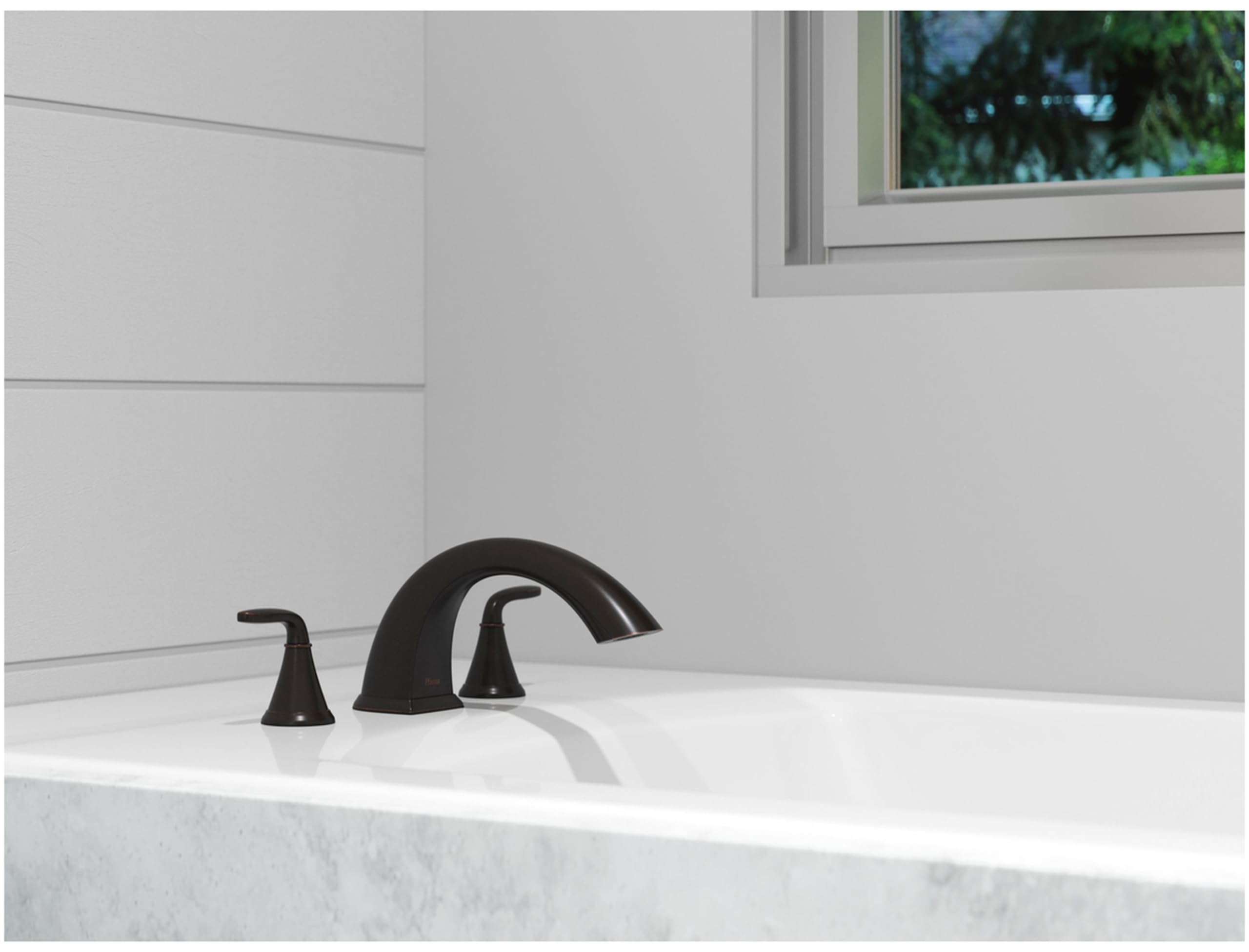 Open Box - Pfister RT6-5WFC - Roman Tub Faucet