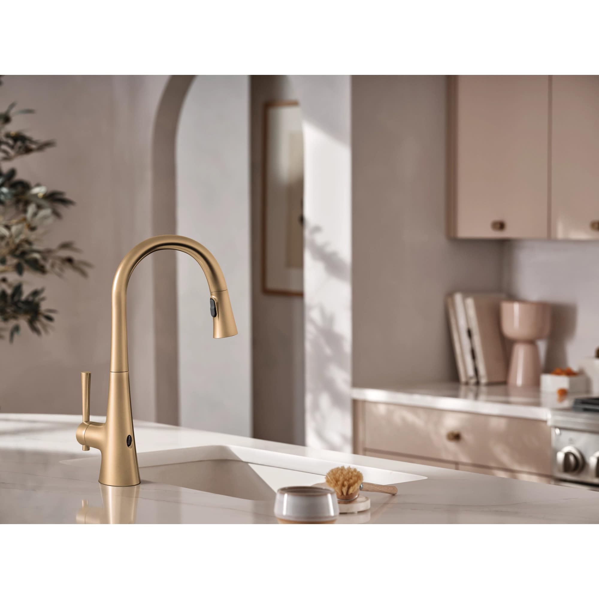Open Box - Moen 9126EWBZG - Kitchen Faucet