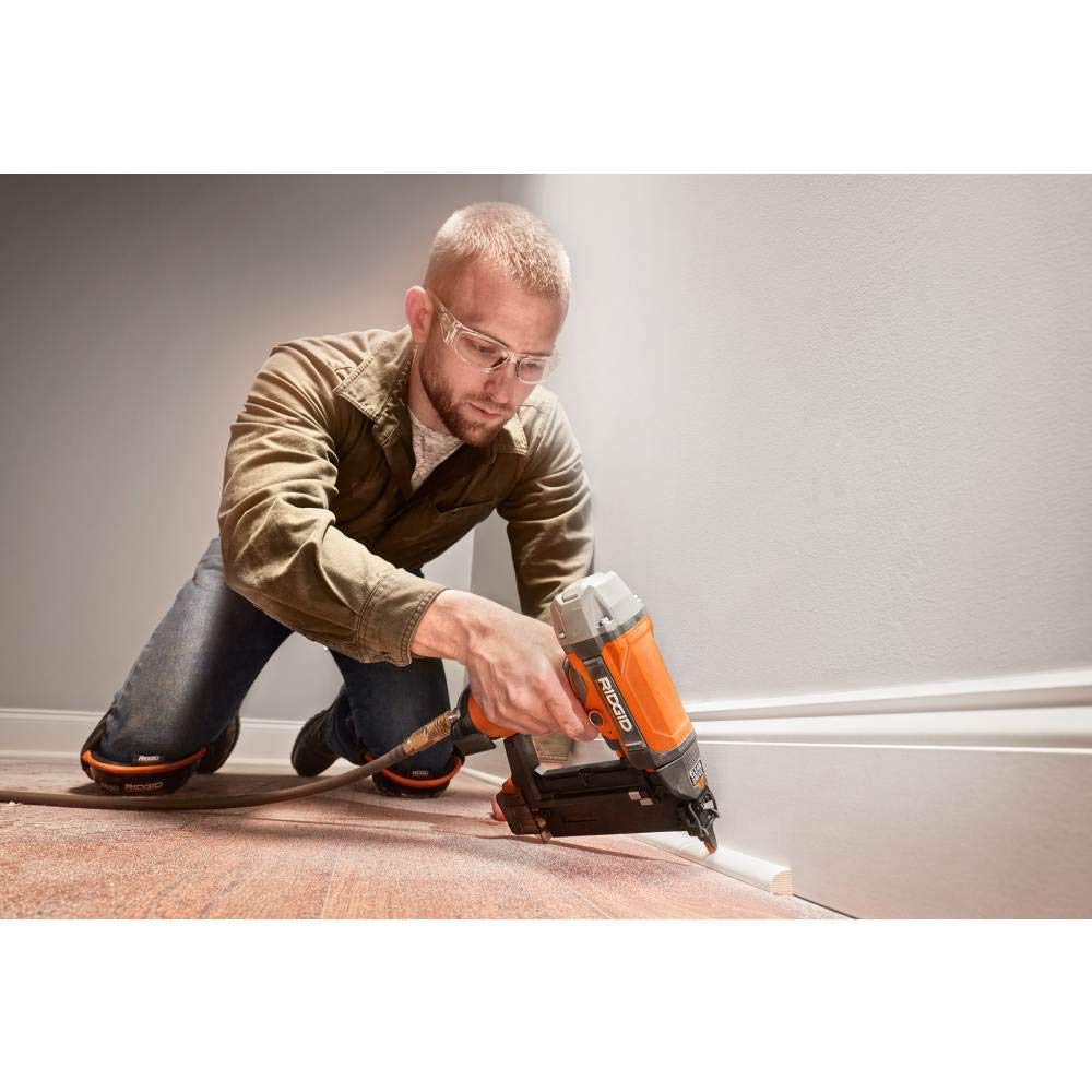 Used - RIDGID r213bnf 18-Gauge 2-1/8" Brad Nailer with CLEAN DRIVE Technology, Tool Bag
