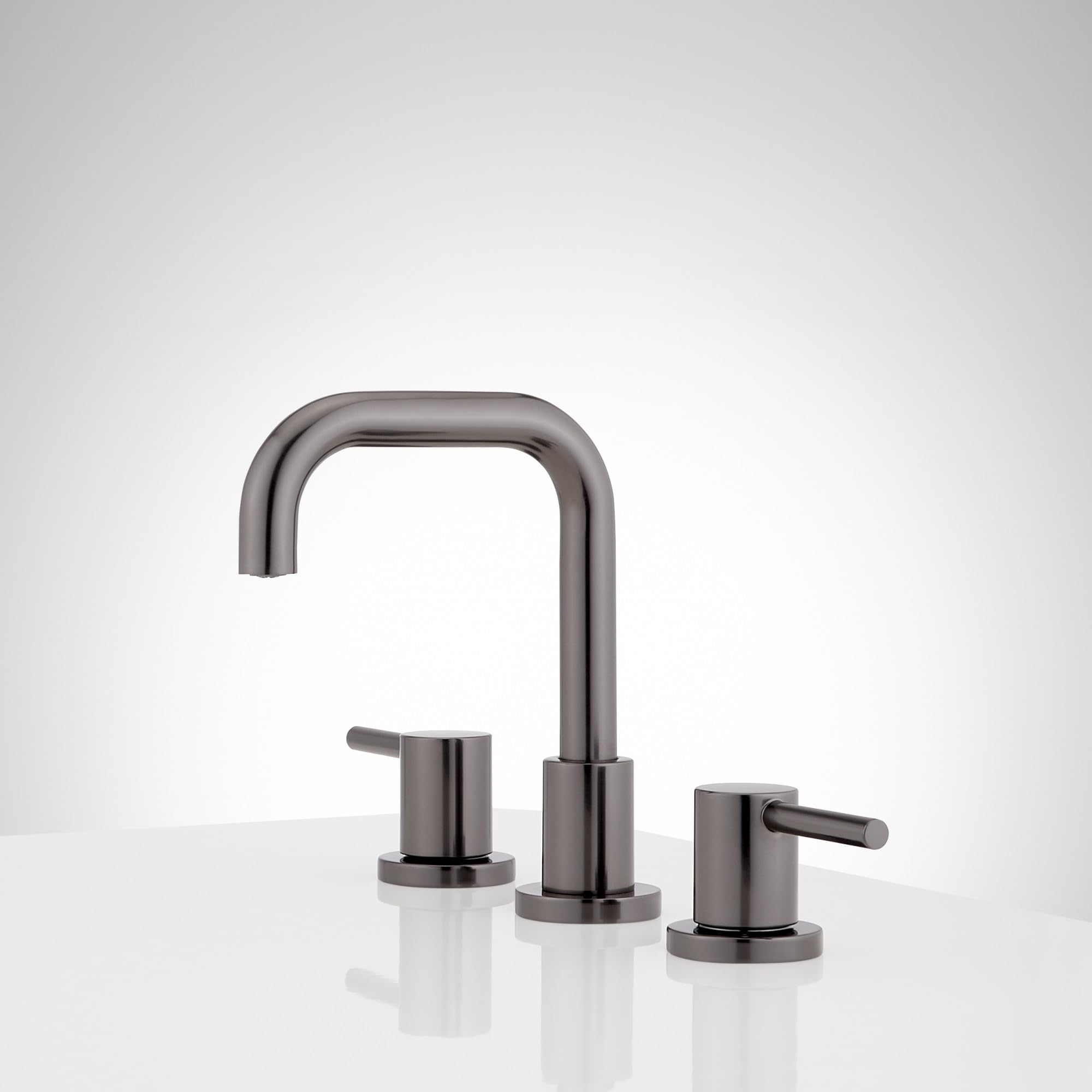 Open Box - Signature Hardware 483891 - Bathroom Sink Faucets Faucet