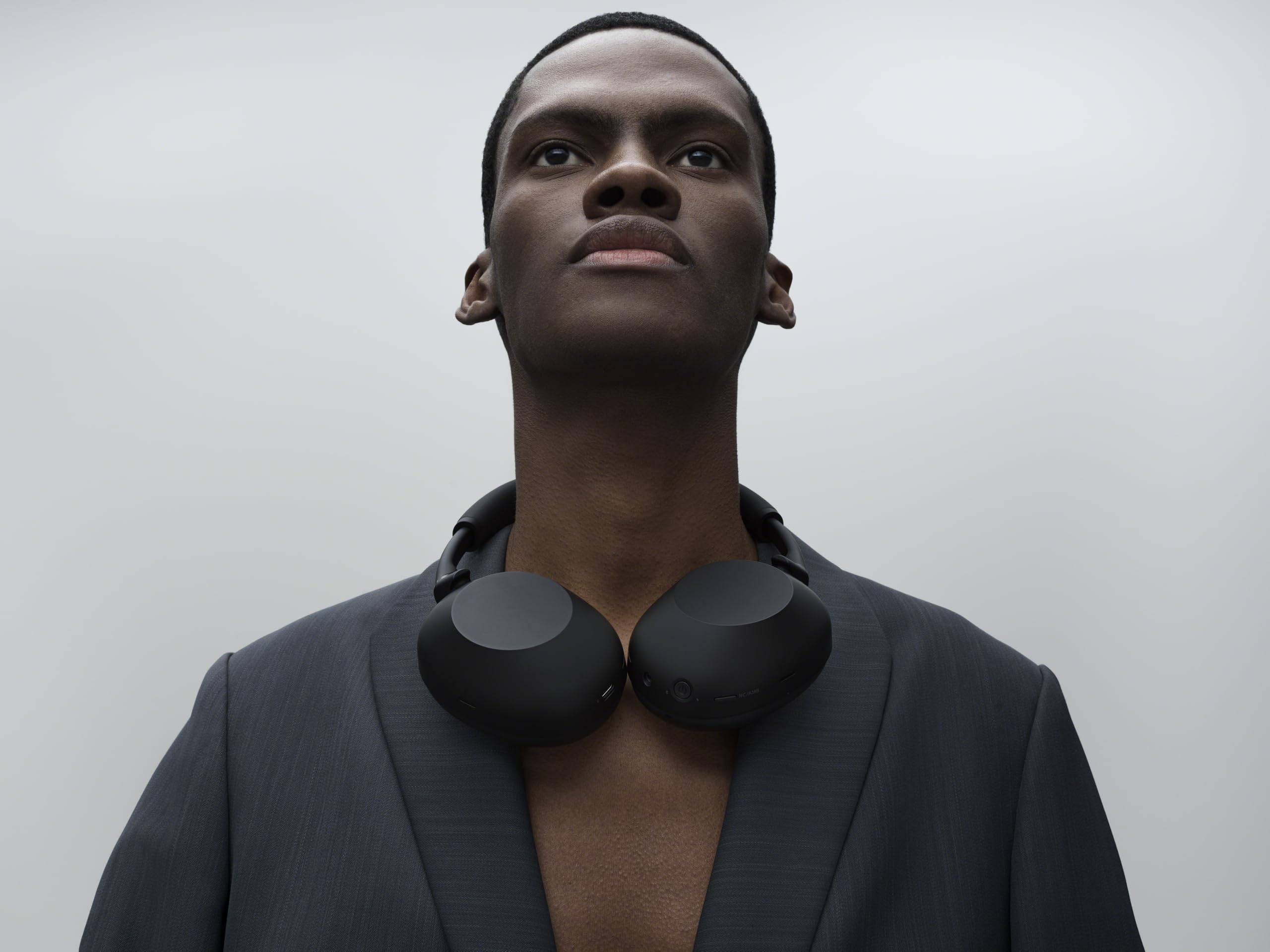 Certified Refurbished - SONY WH1000XM6/B Headphone (BT)