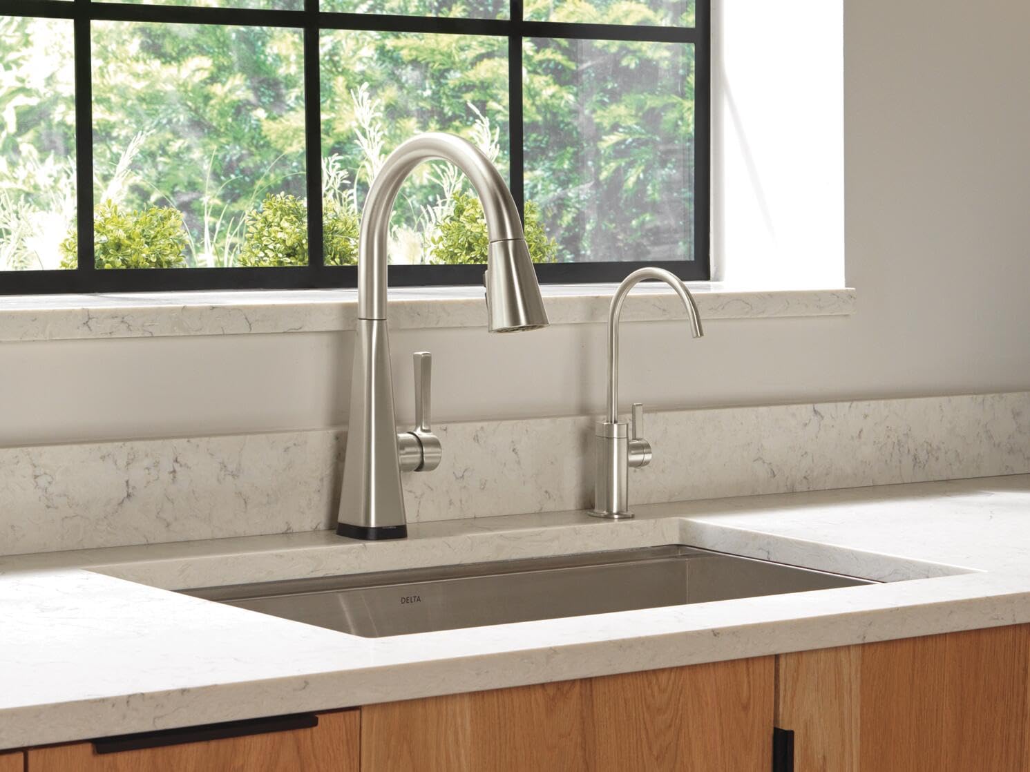 Open Box - Delta DWQ4001002-SS - Water Dispenser Faucet DeltaBullseye Deals