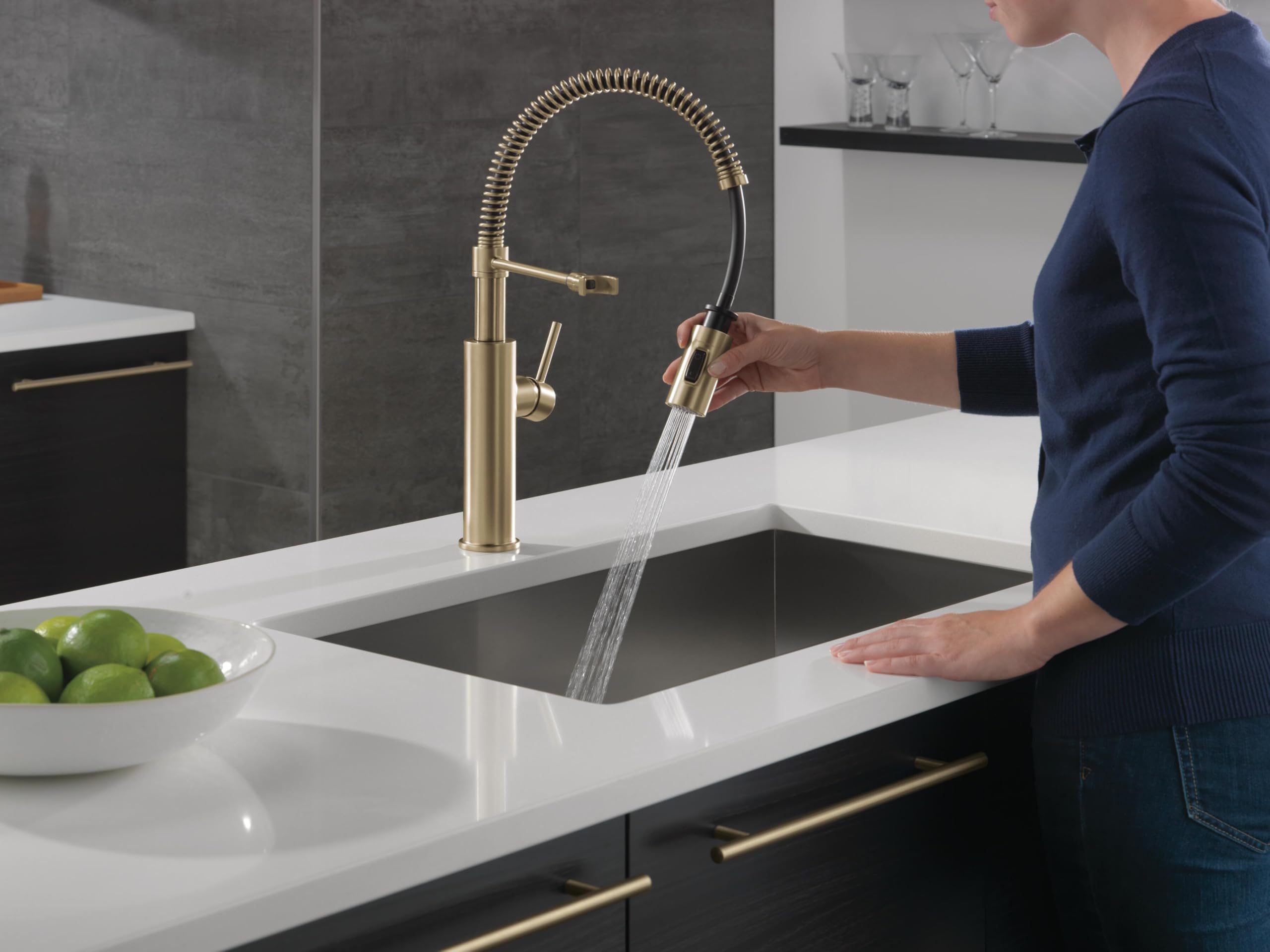 Open Box - Delta 18803-CZ-DST - Kitchen Faucet