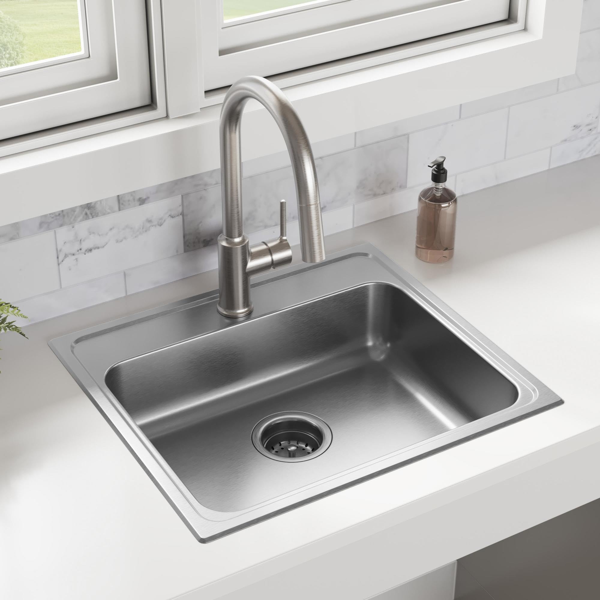 Open Box - PROFLO PFXC4027MB - Kitchen Faucet