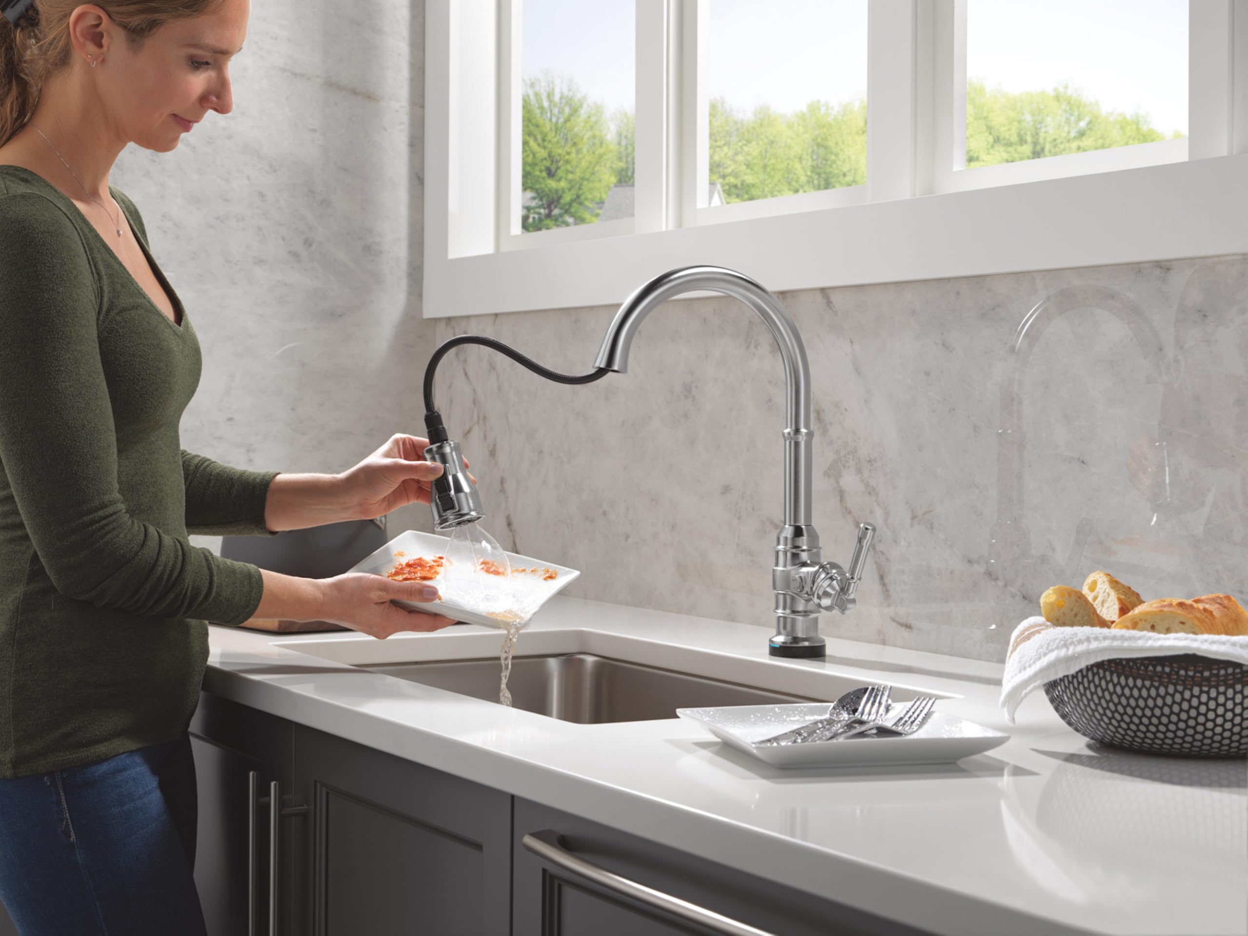 Open Box - Delta 9190TL-CZ-DST - Kitchen Faucet