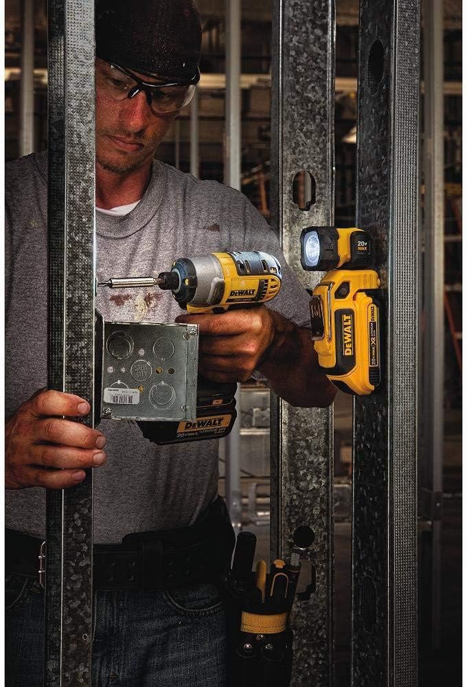 Open Box -  DEWALT 20-Volt Max 160-Lumen LED Rechargeable Power Tool Flashlight
