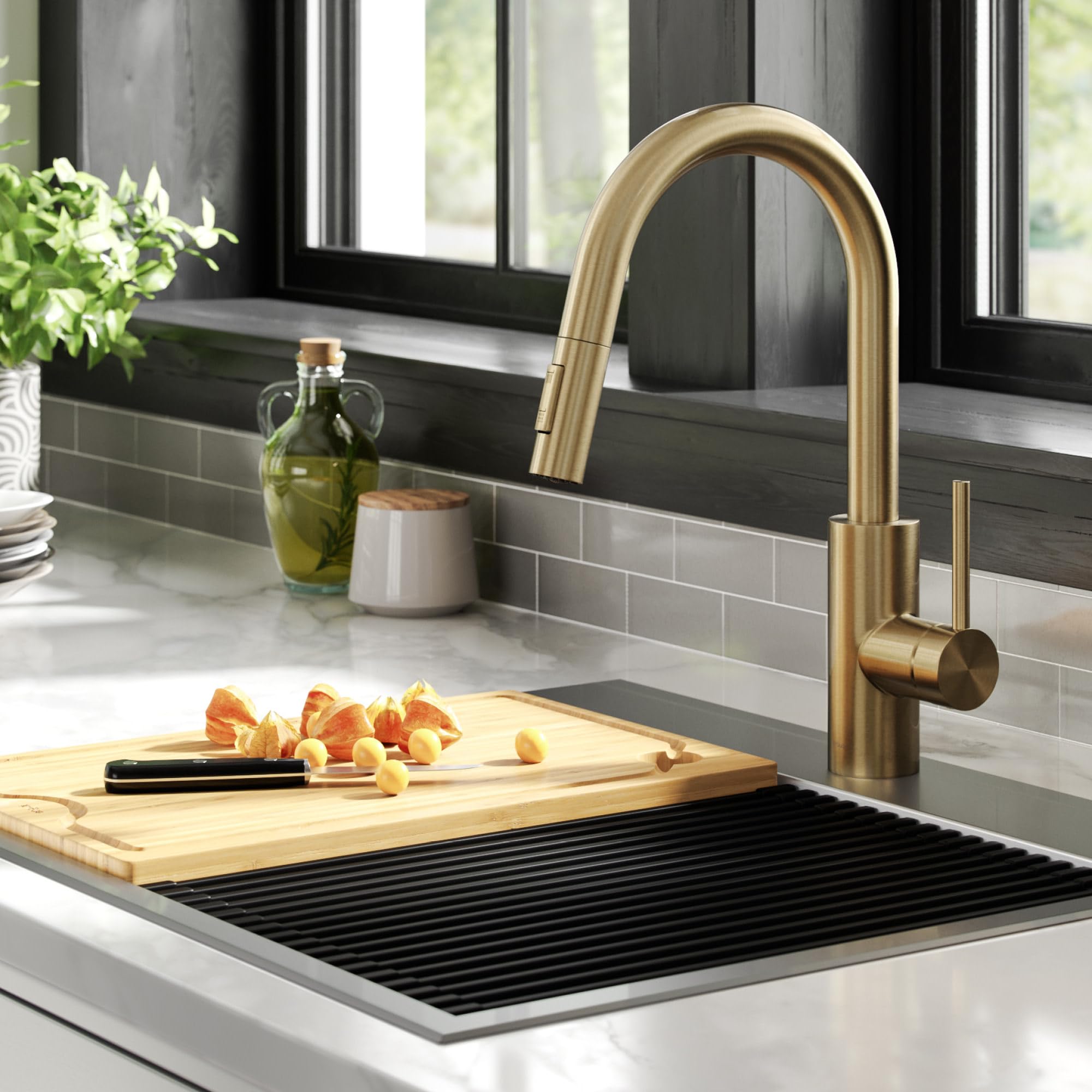 Open Box - Kraus KPF-2620SFACB - Kitchen Faucet