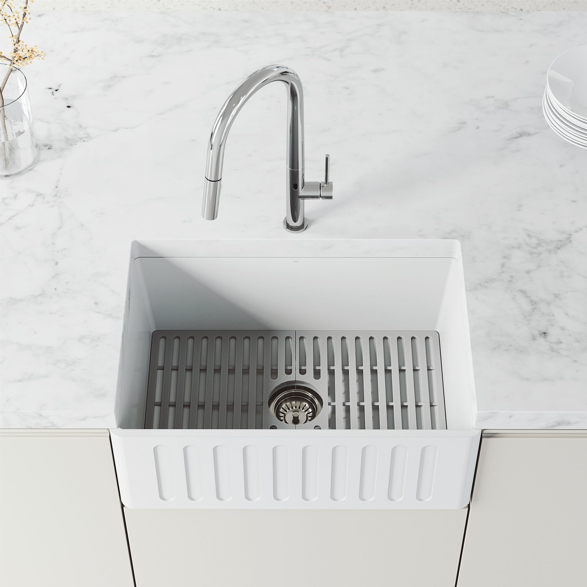 Open Box - Vigo VG02029CHS - Kitchen Faucet