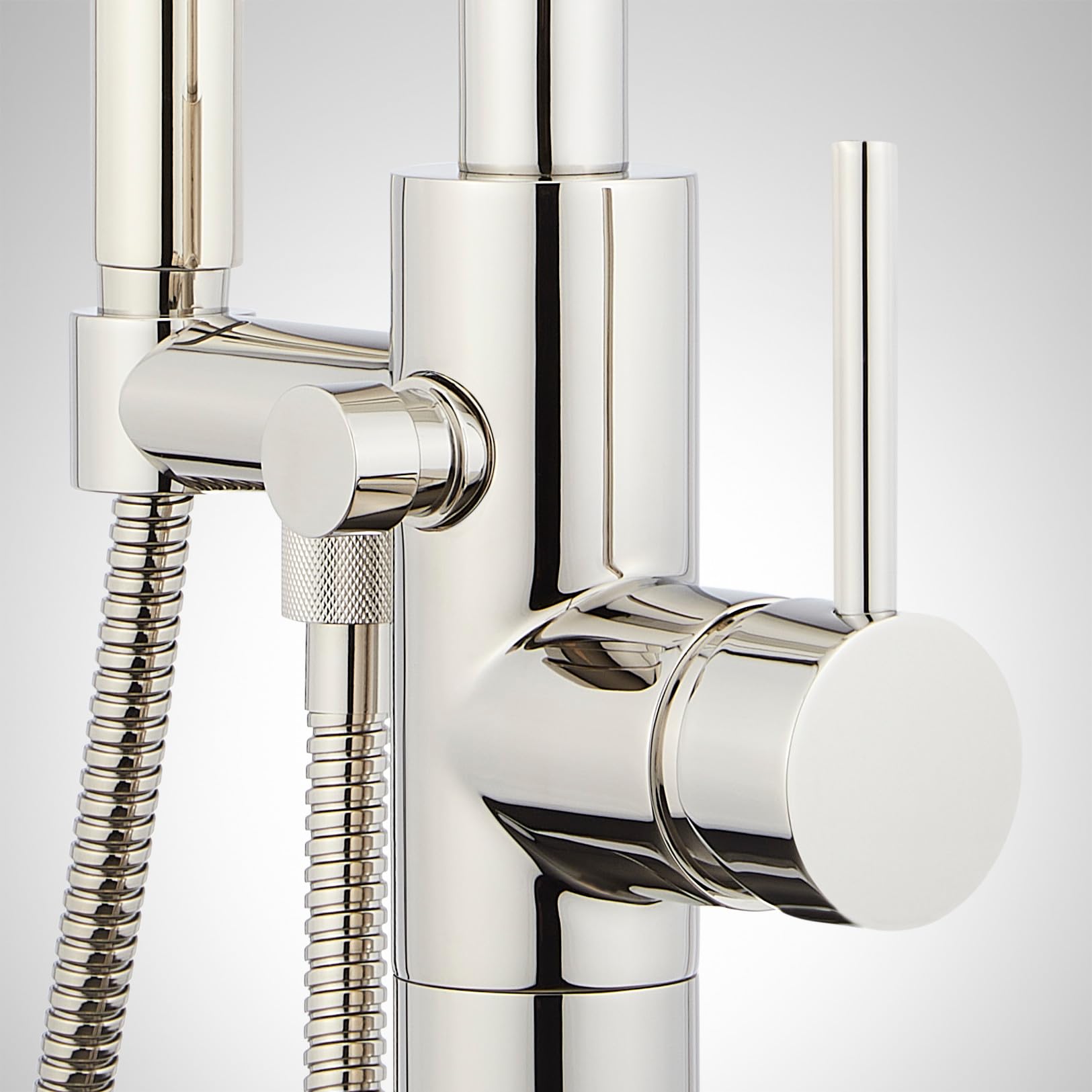 Open Box - Signature Hardware SHLEFS2000GCP - Tub Filler Faucet