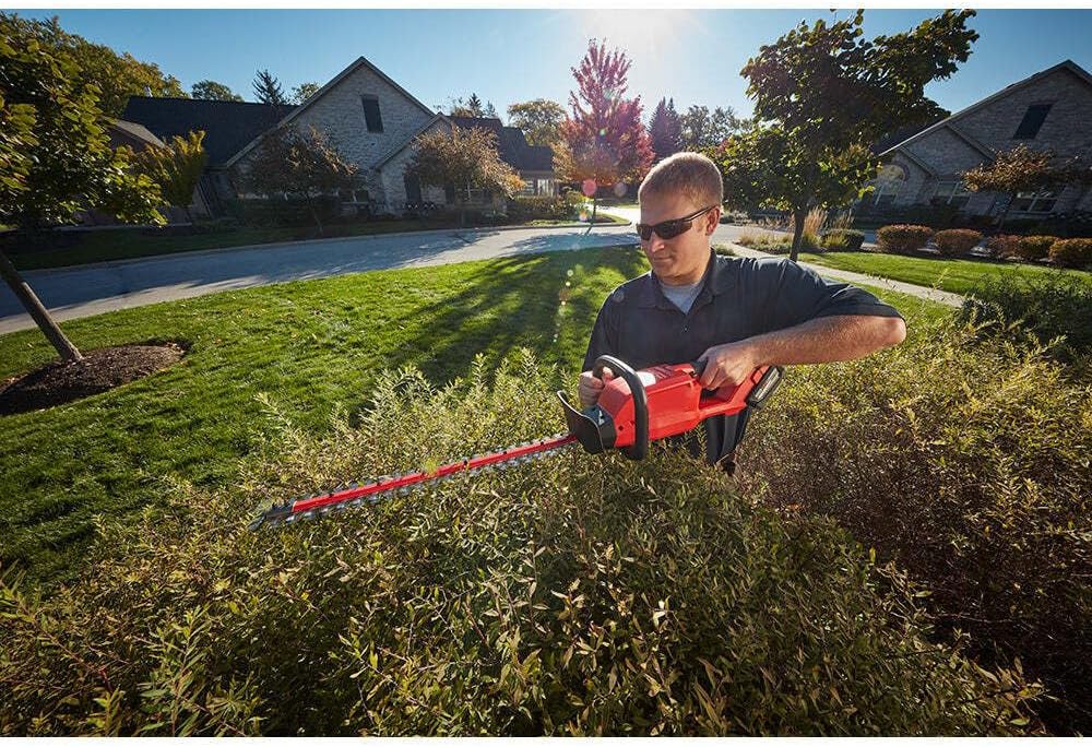 Open Box - Milwaukee M18 FUEL 18V 24 In. Cordless Hedge Trimmer MilwaukeeBullseye Deals