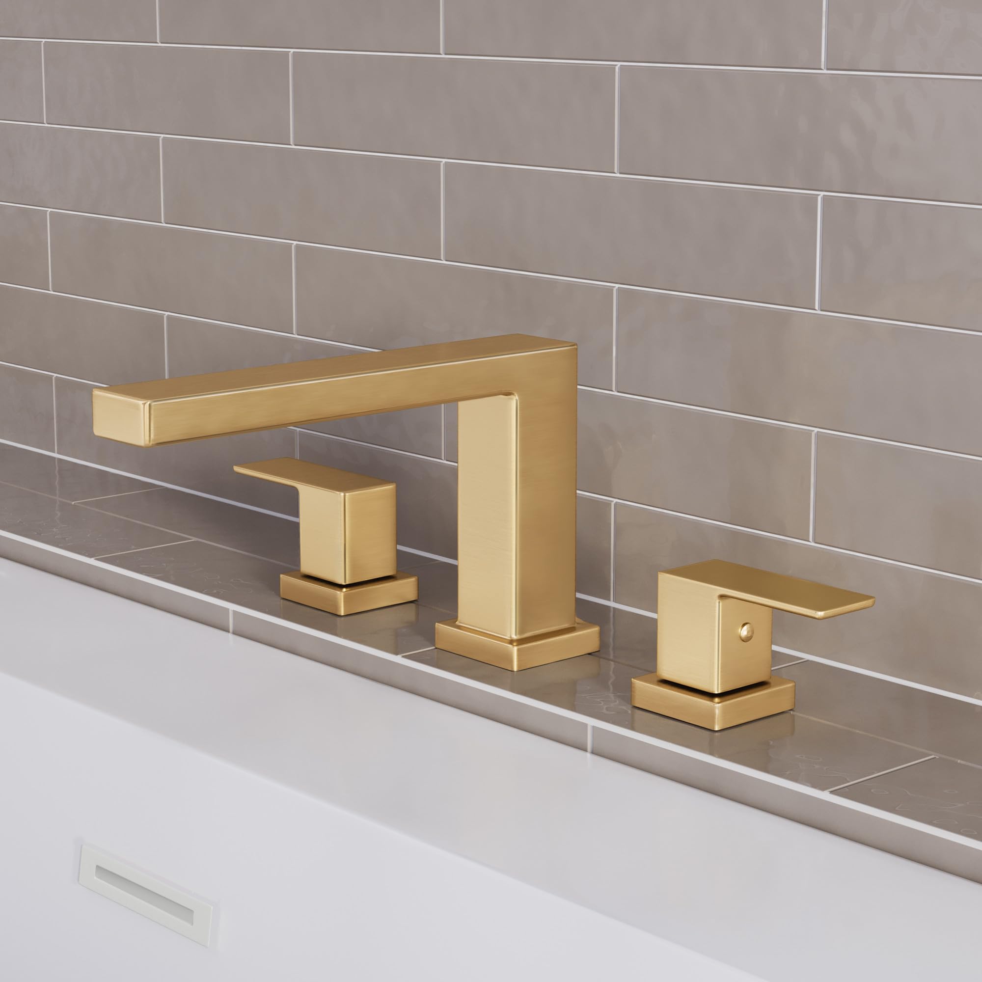 Open Box - PROFLO PF9870MB - Roman Tub Faucet