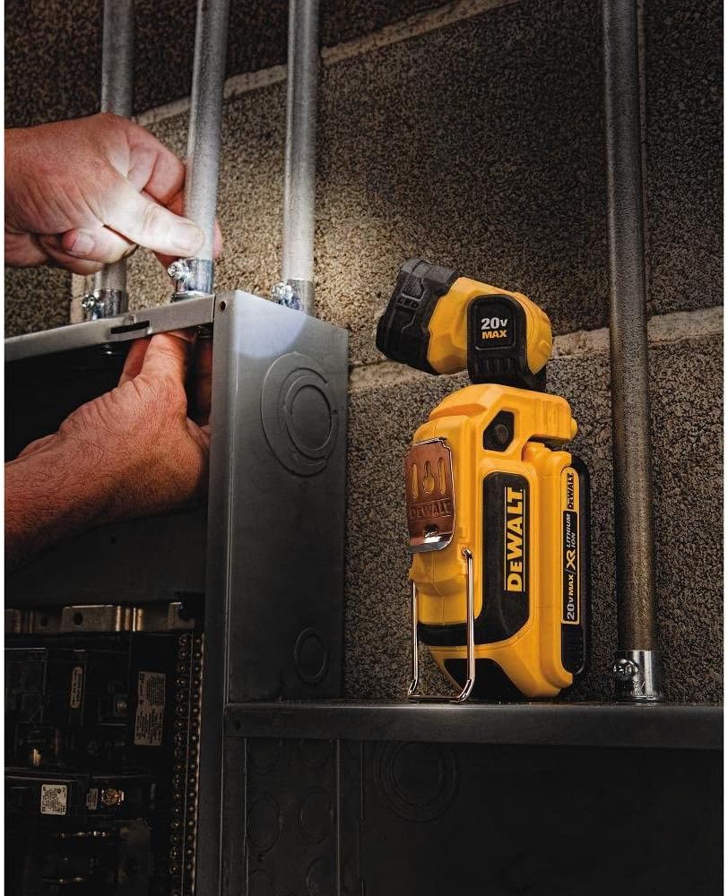 Open Box -  DEWALT 20-Volt Max 160-Lumen LED Rechargeable Power Tool Flashlight