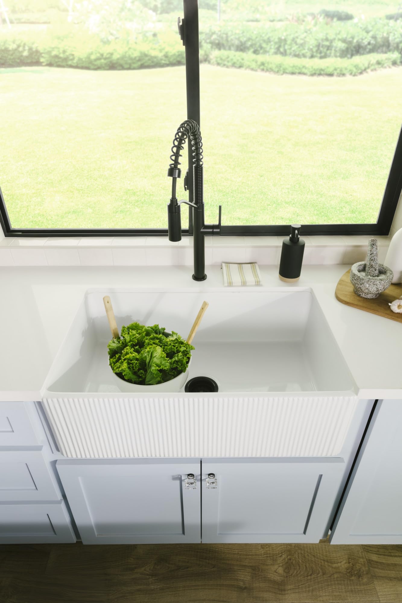 Open Box - Signature Hardware 484057 - Kitchen Faucet