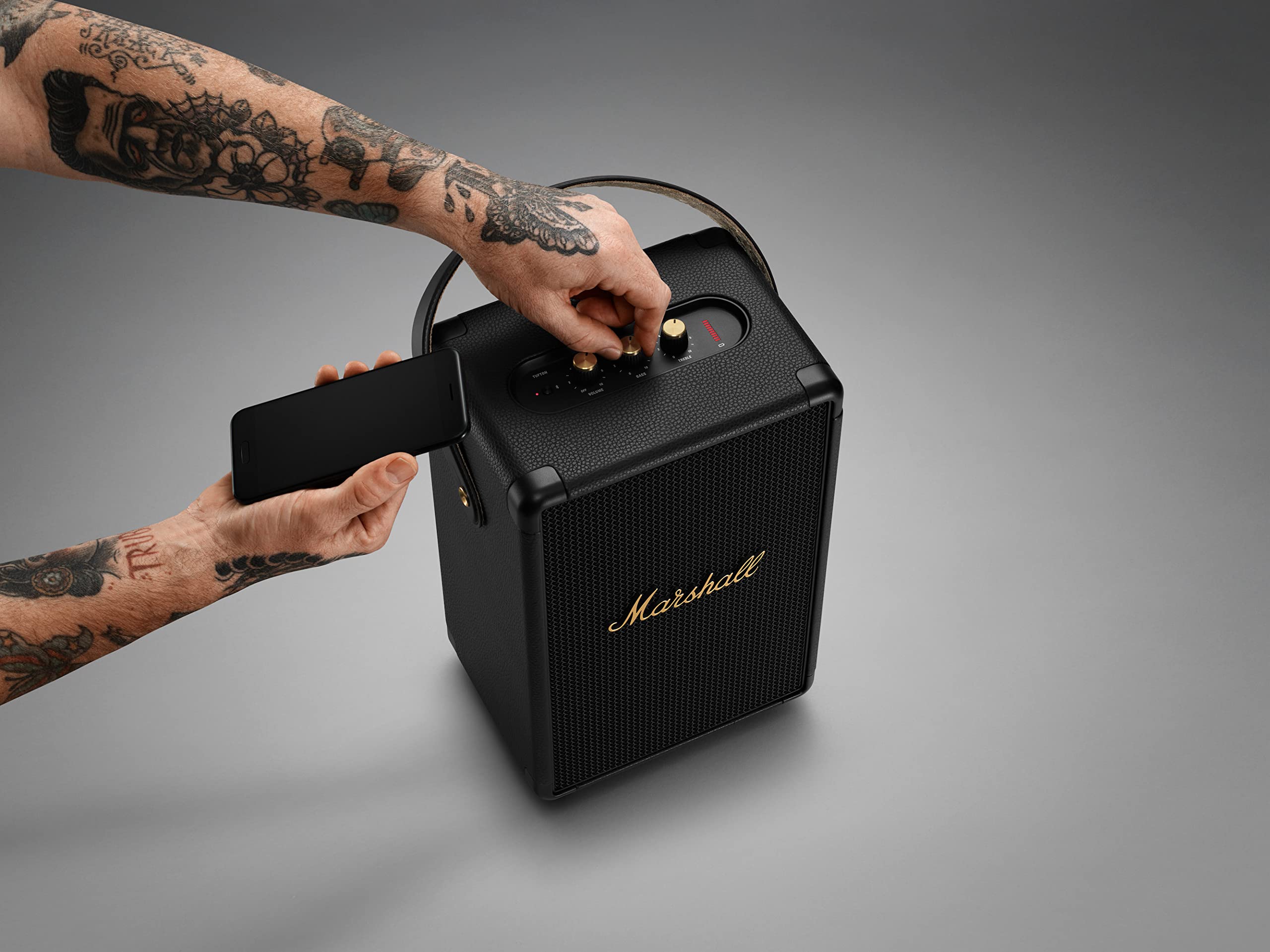 Certified Refurbished - TUFTON BLACK AND BRASS (US)
