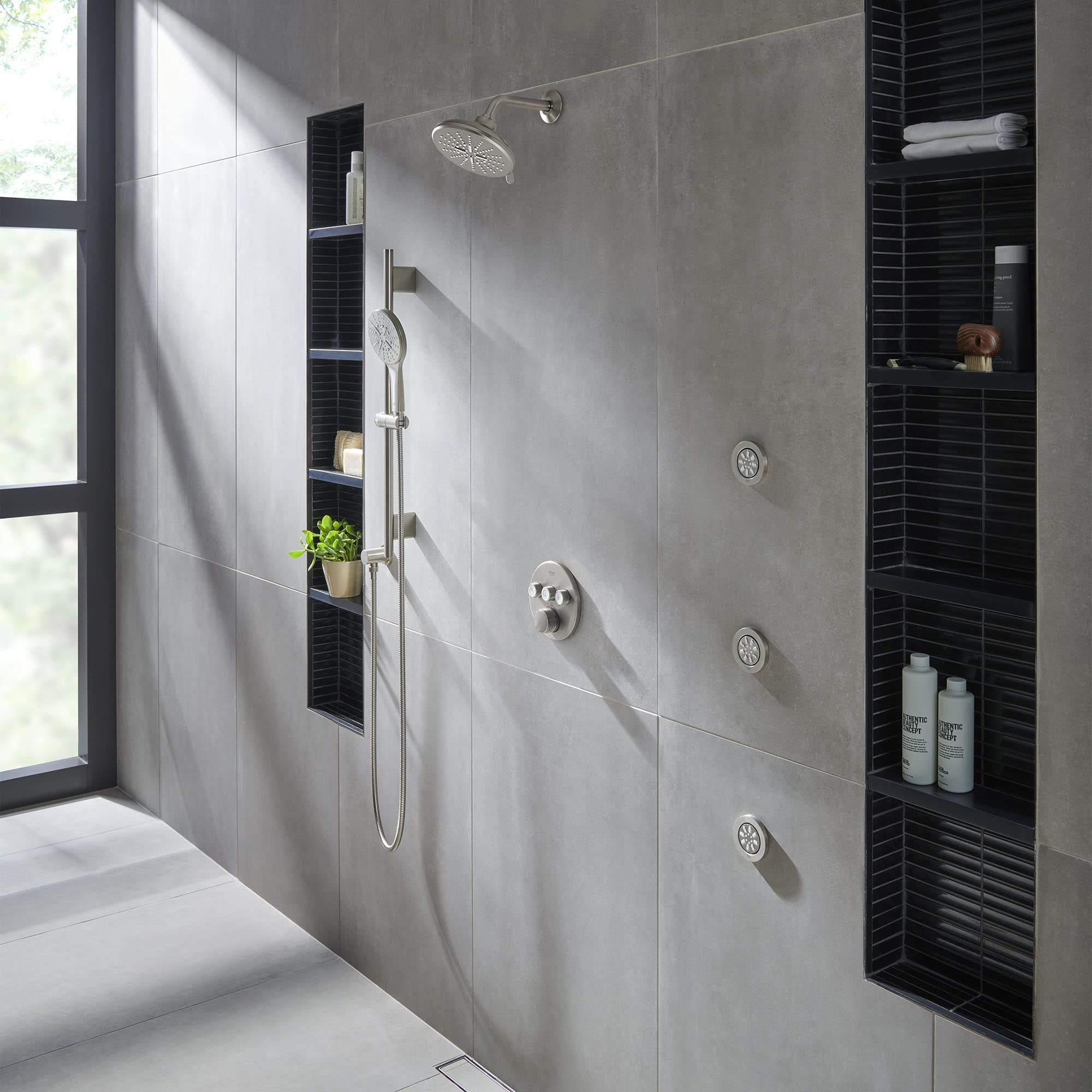 Open Box - Grohe 26789EN0 - Shower Heads Showers