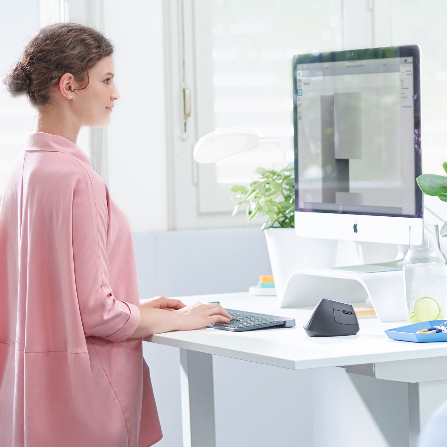 Open Box -  MX VERTICAL MOUSE 097855144461