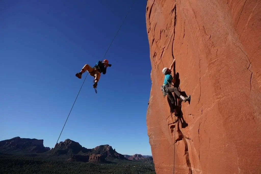 Certified Refurbished - Sony SEL1635GM FE 16-35mm F2.8 GM Wide-angle Zoom Lens SonyBullseye Deals