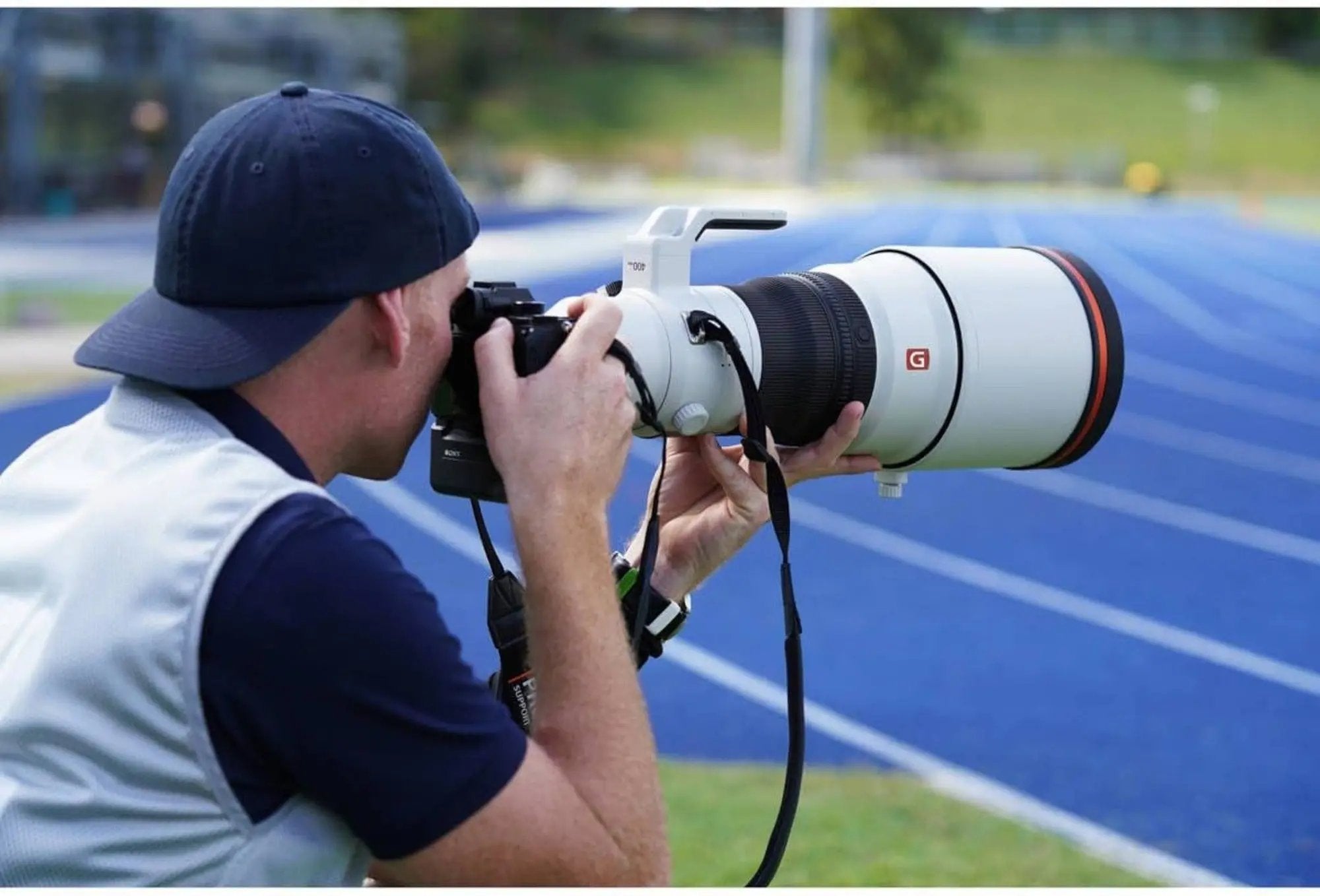 Certified Refurbished - Sony SEL400F28GM 400mm F/2.8-2.8 Fixed Prime Camera Lens, White SonyBullseye Deals
