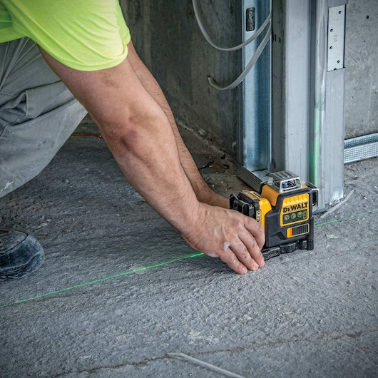 Open Box -  DEWALT DW089LG 12-V MAX 100 ft Green Self-Leveling 3-Beam 360 Degree Laser Level DEWALTBullseye Deals