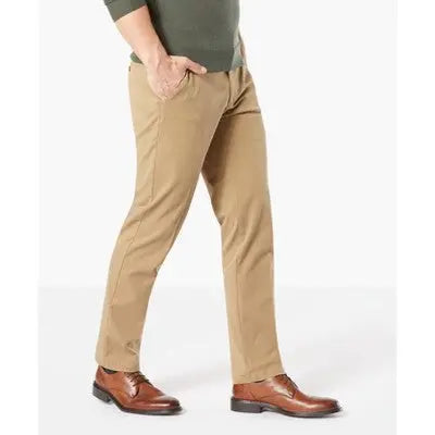 Dockers Men's Mid Rise Regular Fit Full Workday Khakis Heavyweight No-Wrinkle DockersBullseye Deals