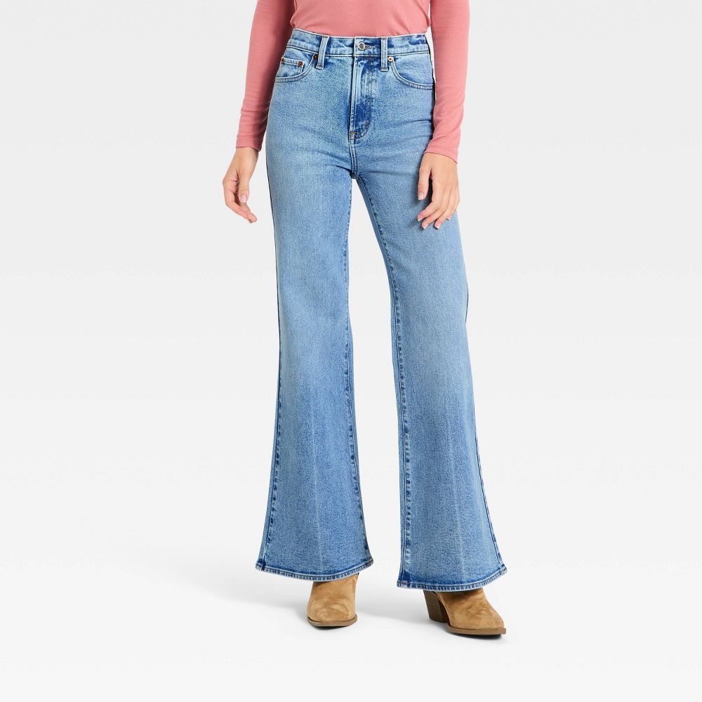 New - Women's Highest-Rise 70's Flare Jeans - Universal Thread™ Light Wash 8