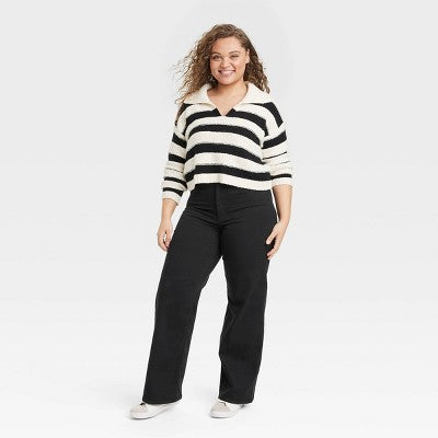 New - Universal Thread Women's High Waisted Wide Leg Cropped High-Rise Jeans, Black Universal ThreadBullseye Deals