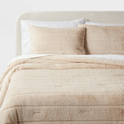 New - Threshold Luxe Faux-Fur Comforter & Sham Set Lightweight ThresholdBullseye Deals
