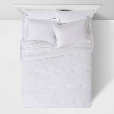 Open Box - King Micro Matelasse Comforter & Sham Set White - Threshold ThresholdBullseye Deals