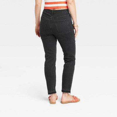 Open Box - Women's High-Rise 9's Slim Jeans - Universal Thread Universal ThreadBullseye Deals
